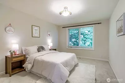 4736 134th Place SE, Bellevue, WA 98006 - Photo 19