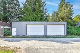 111 E 6th St, North Bend, WA 98045 - Photo 1