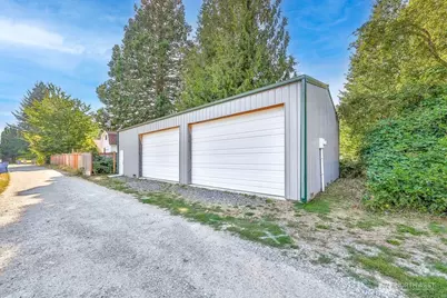 111 E 6th Street, North Bend, WA 98045 - Photo 11