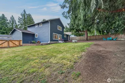 4211 210 Th Place NE, Sammamish, WA 98074 - Photo 33