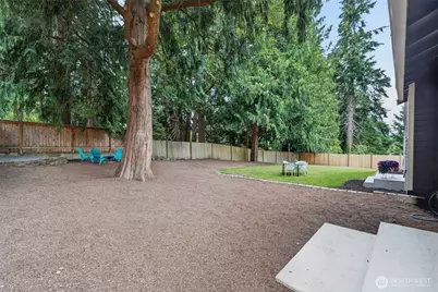 4211 210 Th Place NE, Sammamish, WA 98074 - Photo 31