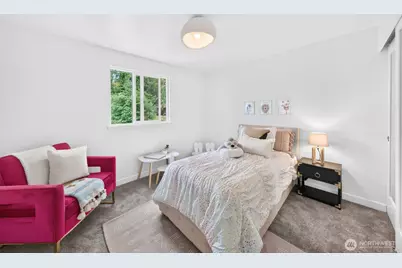 4211 210 Th Place NE, Sammamish, WA 98074 - Photo 27
