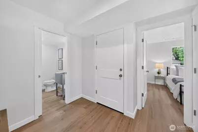 4211 210 Th Place NE, Sammamish, WA 98074 - Photo 15
