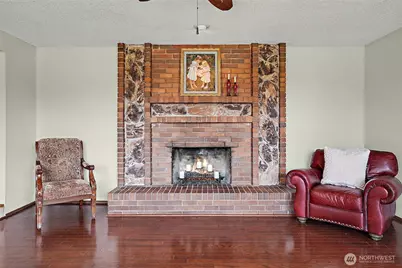 6421 152nd Avenue E, Sumner, WA 98390 - Photo 9