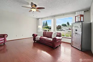 6421 152nd Ave E, Sumner, WA 98390 - Photo 7