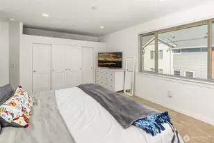 15790 NE 14th Alley, Bellevue, WA 98008 - Photo 17