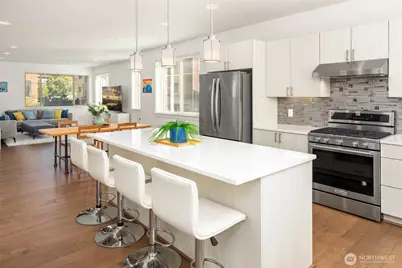15790 NE 14th Alley, Bellevue, WA 98008 - Photo 13