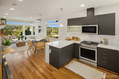 116 W Florentia Street #A, Seattle, WA 98119 - Photo 5