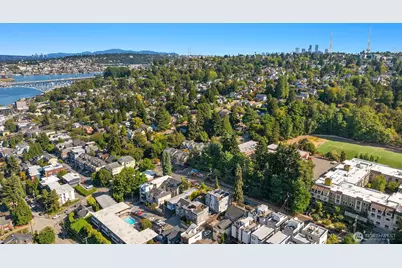 116 W Florentia Street #A, Seattle, WA 98119 - Photo 39