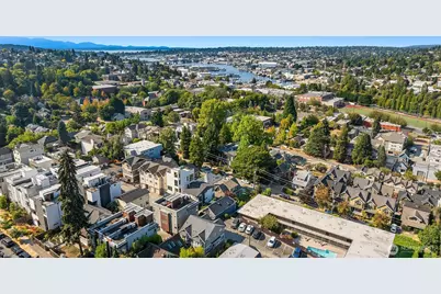 116 W Florentia Street #A, Seattle, WA 98119 - Photo 37
