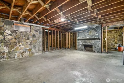 8021 State Avenue, Marysville, WA 98270 - Photo 13