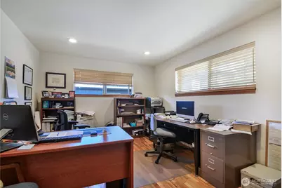 8021 State Avenue, Marysville, WA 98270 - Photo 9