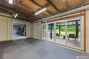 7045 Hawks Prairie Rd NE, Olympia, WA 98516 - Photo 11