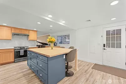 7045 Hawks Prairie Road NE, Olympia, WA 98516 - Photo 19