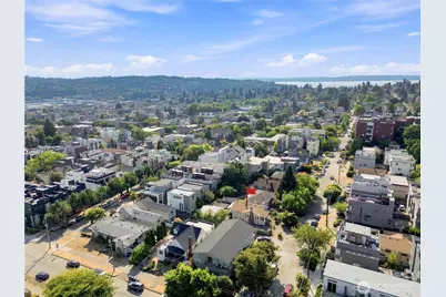 2211 NW 64th Street, Seattle, WA 98107 - Photo 9