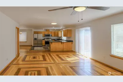 11112 16th Place SE, Lake Stevens, WA 98258 - Photo 9