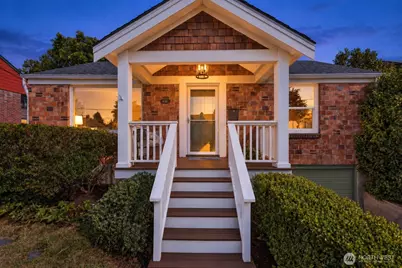 6736 10th Avenue NW, Seattle, WA 98117 - Photo 1