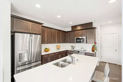 13126 83rd Lane S, Seattle, WA 98178 - Photo 3