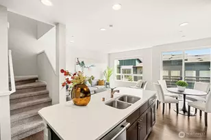 13126 83rd Ln S, Seattle, WA 98178 - Photo 5