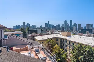 712 E Denny Way, Seattle, WA 98122 - Photo 17