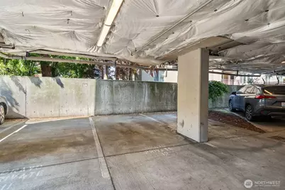 712 E Denny Way #501, Seattle, WA 98122 - Photo 13