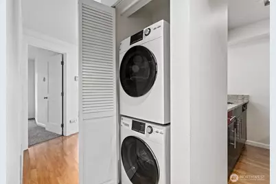 530 Melrose Avenue E #507, Seattle, WA 98102 - Photo 23