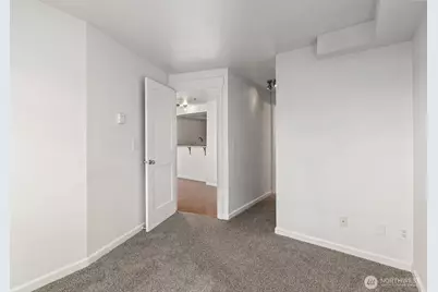 530 Melrose Avenue E #507, Seattle, WA 98102 - Photo 17