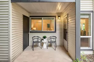 8615 238th Street SW, Edmonds, WA 98026 - Photo 19