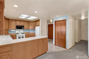 13176 Avon Allen Rd, Mount Vernon, WA 98273 - Photo 17