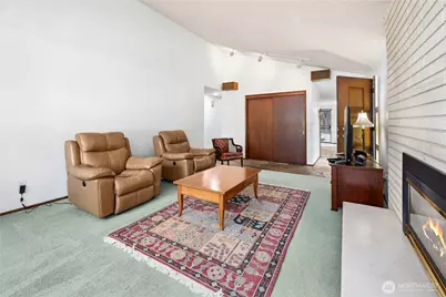 8826 Cascadia Avenue, Everett, WA 98208 - Photo 9