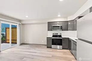 612 & 614 122nd Street Ct E, Tacoma, WA 98445 - Photo 9