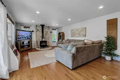 10408 23rd Avenue E, Tacoma, WA 98445 - Photo 19
