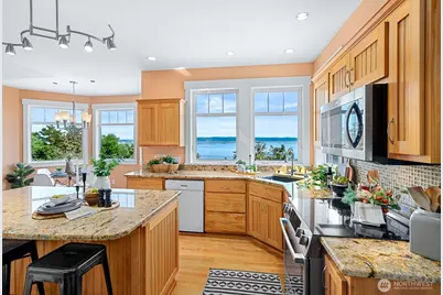1320 Juniper Beach Road, Camano Island, WA 98282 - Photo 9