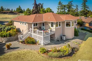 1320 Juniper Beach Rd, Camano Island, WA 98282 - Photo 25