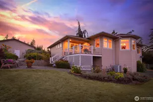 1320 Juniper Beach Rd, Camano Island, WA 98282 - Photo 23