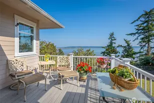 1320 Juniper Beach Rd, Camano Island, WA 98282 - Photo 15