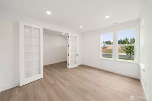20412 145th St Ct E, Bonney Lake, WA 98391 - Photo 5