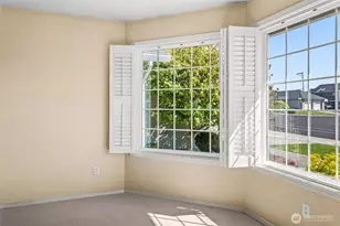 606 S 56th Ave, Yakima, WA 98908 - Photo 17