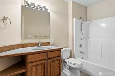 606 S 56th Avenue, Yakima, WA 98908 - Photo 29