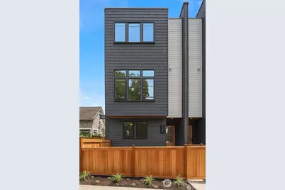 3636 Greenwood Avenue N #B, Seattle, WA 98103 - Photo 3