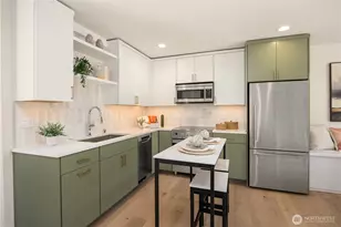 7062 Cleopatra Pl NW, Seattle, WA 98117 - Photo 7