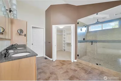 718 C Street, Blaine, WA 98230 - Photo 13