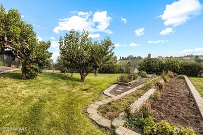 11601 Marble Court, Yakima, WA 98908 - Photo 33