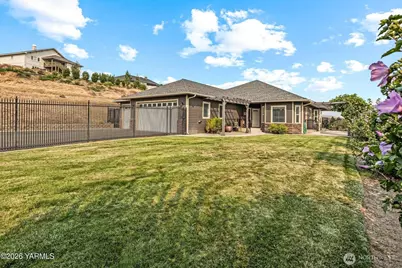 11601 Marble Court, Yakima, WA 98908 - Photo 1