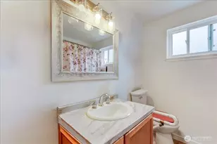 9125 48th Dr NE, Marysville, WA 98270 - Photo 17