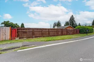 9125 48th Dr NE, Marysville, WA 98270 - Photo 23