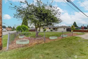 9125 48th Dr NE, Marysville, WA 98270 - Photo 25