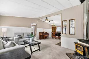 19024 2nd St E, Lake Tapps, WA 98391 - Photo 13
