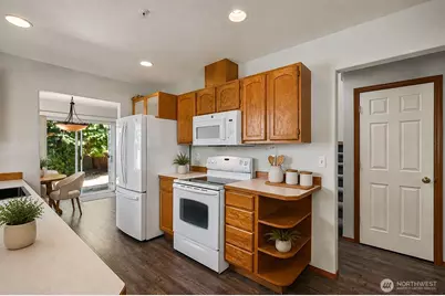 625 101st Place SE #A, Everett, WA 98208 - Photo 9