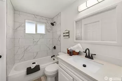 5033 37th Street NE, Tacoma, WA 98422 - Photo 13